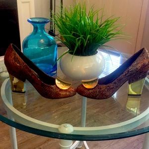 Beautiful woman’s style Andiamo Retro brown